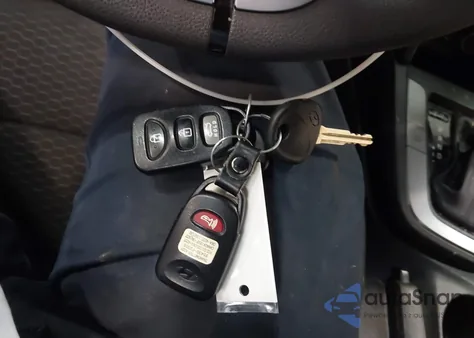 2020 Hyundai Elantra Se from USA, damaged, VIN 5NPD74LF6LH526287